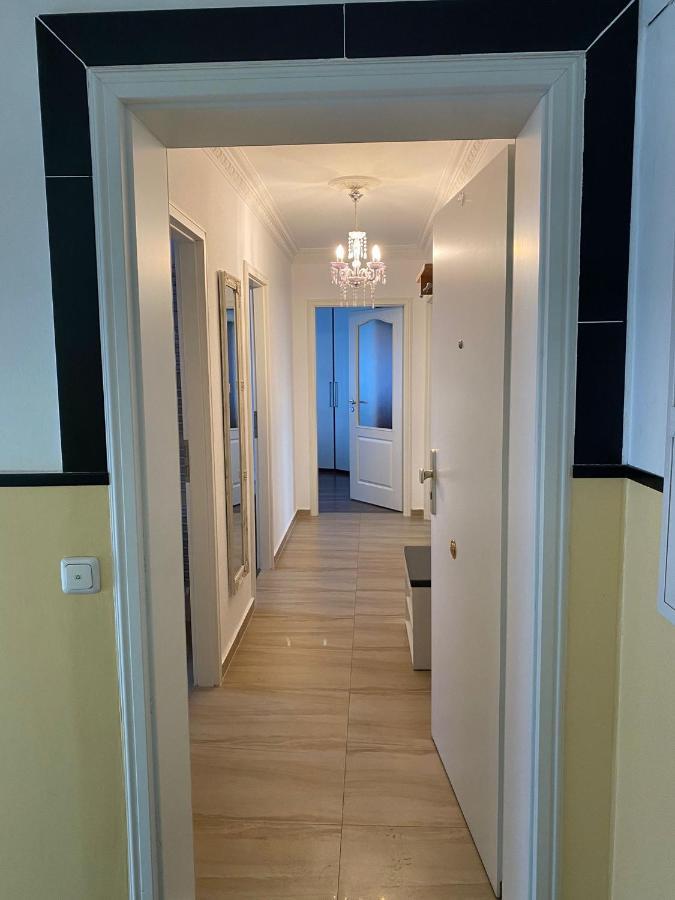 Geraeumige Und Schoene Wohnung Direkt In Der Luebecker Innenstadt Extérieur photo
